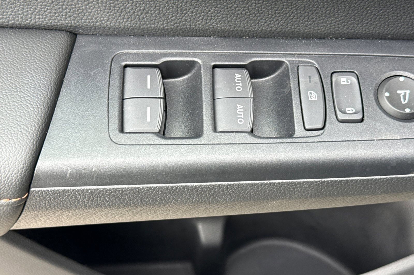 Certified 2026 Honda CR-V TrailSport image 13