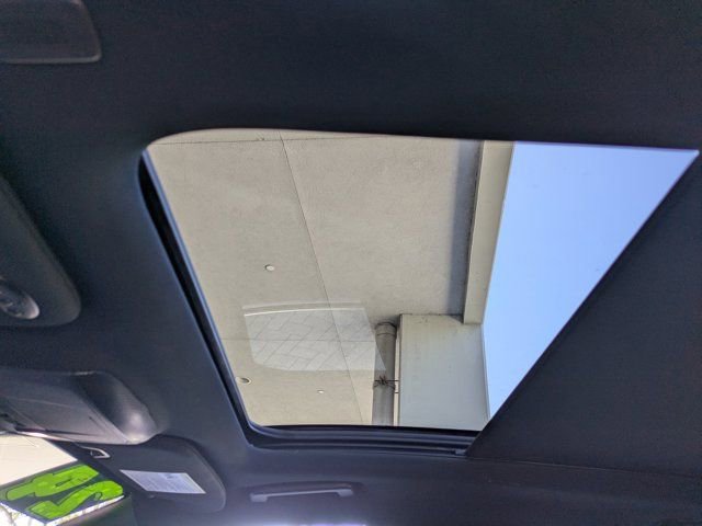 Used 2024 Ford Edge ST-Line image 21