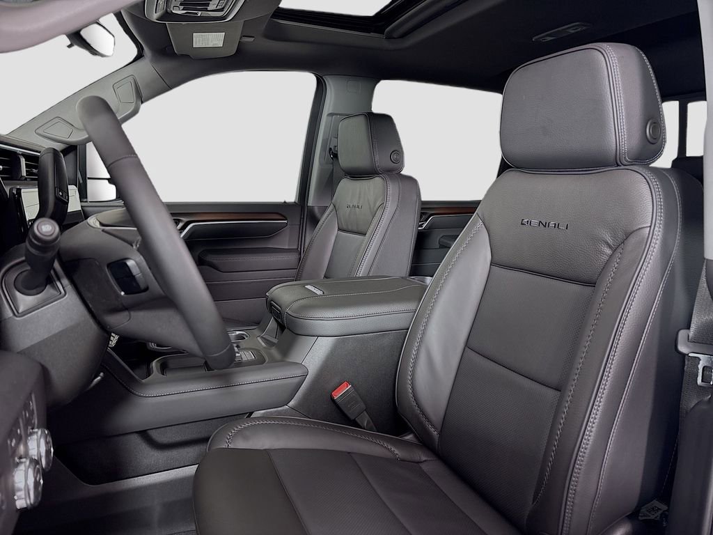 New 2026 GMC Sierra 3500 Denali w/ Denali Reserve Package image 21