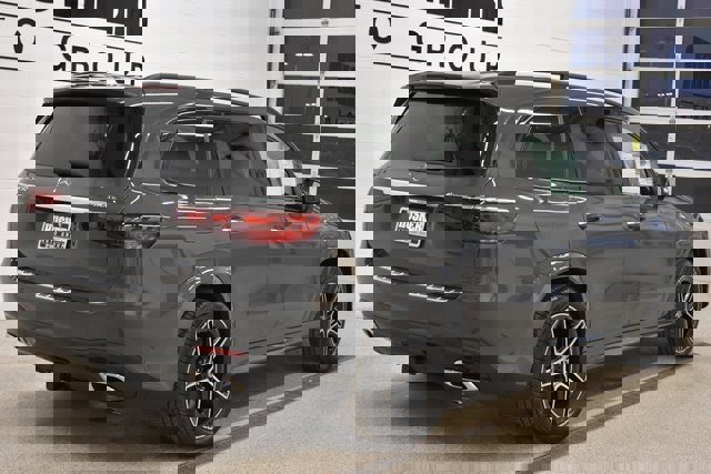 New 2026 Mercedes-Benz GLS 450 4MATIC image 4