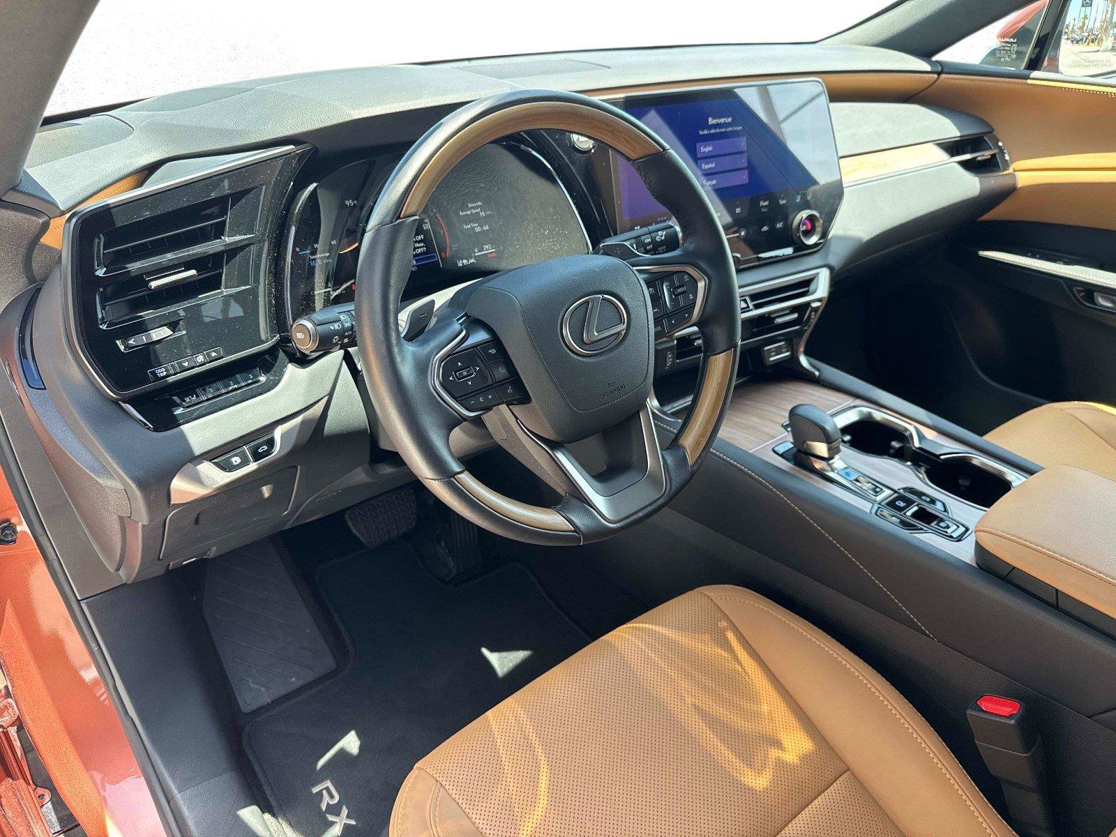 Used 2025 Lexus RX 350 Premium w/ Accessory Package (Z1) FWD image 23