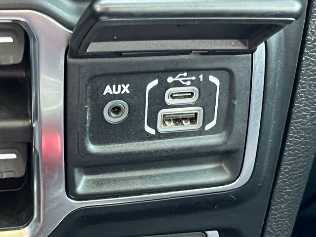Used 2021 Jeep Gladiator Rubicon AWD/4WD image 28