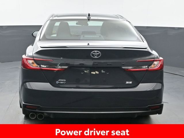Used 2026 Toyota Camry SE AWD/4WD image 5