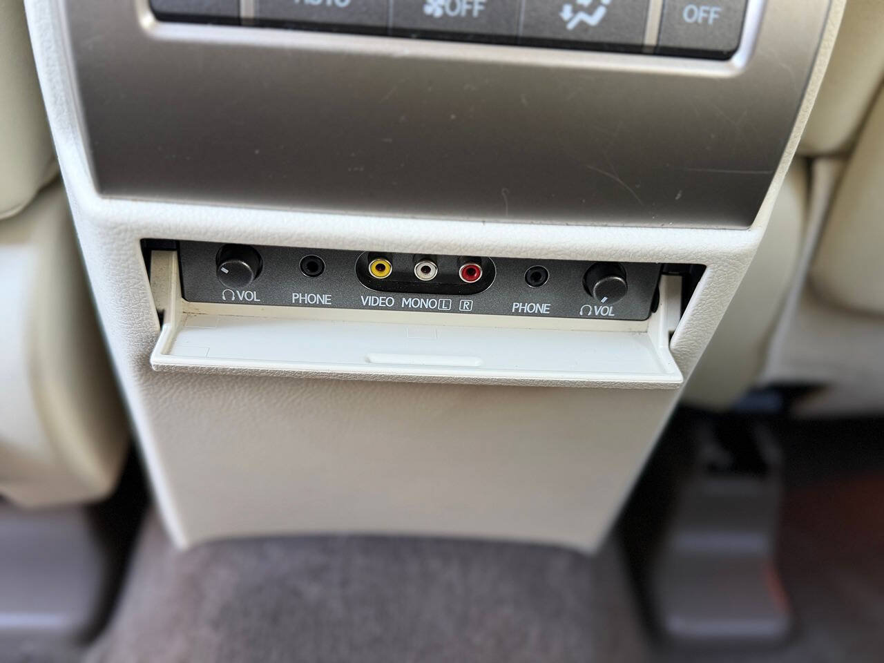 Used 2011 Lexus GX 460 Premium AWD/4WD image 83