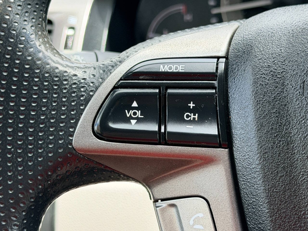Used 2015 Honda Odyssey LX image 31