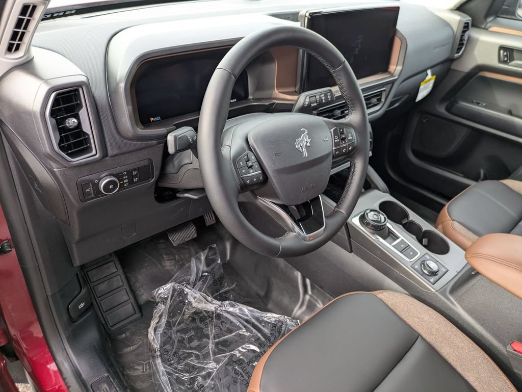 New 2025 Ford Bronco Sport Outer Banks w/ Sasquatch Outer Banks Package AWD/4WD image 24