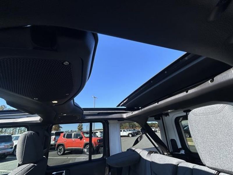 New 2026 Jeep Wrangler Unlimited Sport image 19