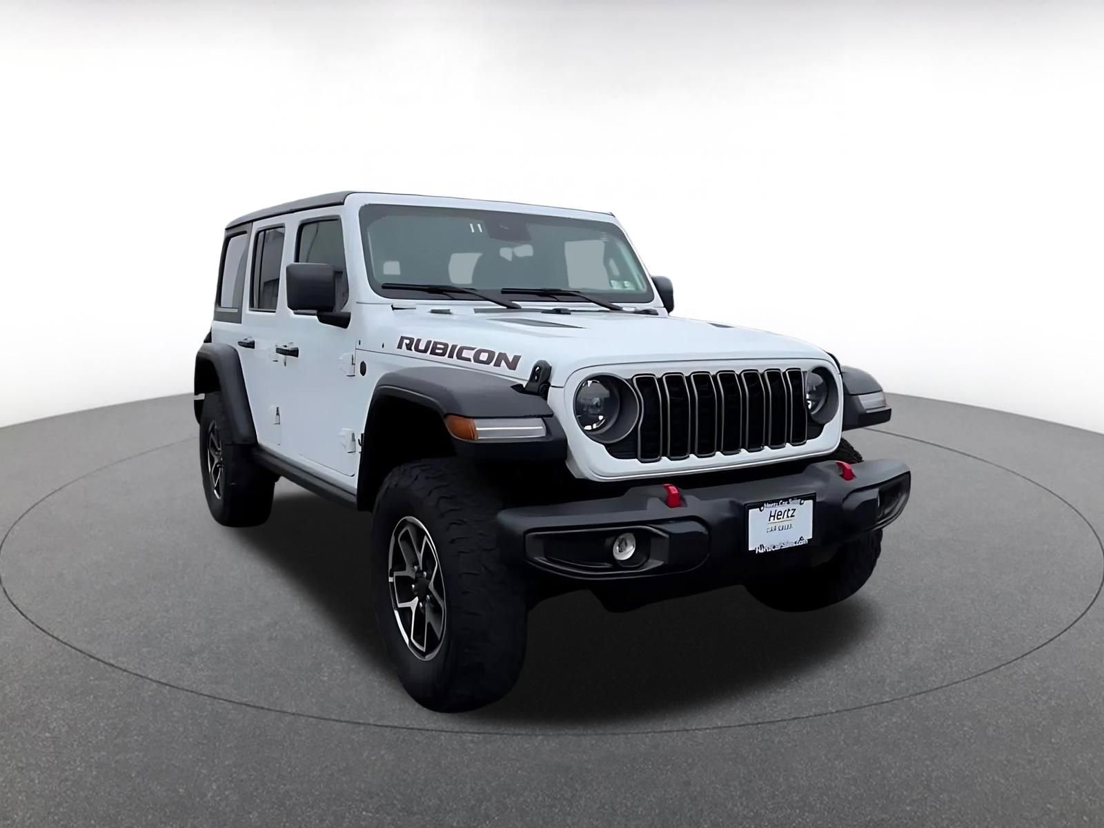 Used 2025 Jeep Wrangler Unlimited Rubicon AWD/4WD image 3