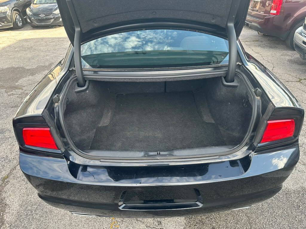 Used 2014 Dodge Charger SXT RWD image 21