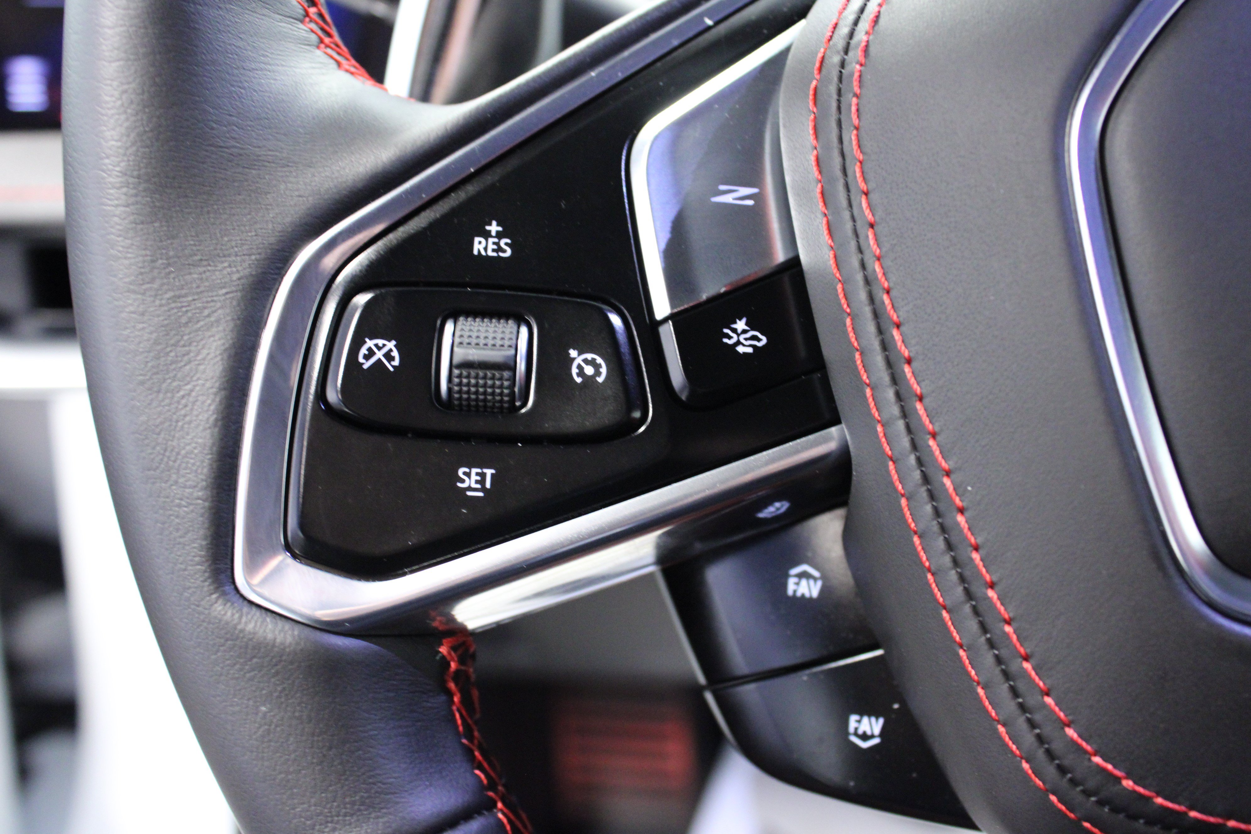 Used 2026 Chevrolet Corvette Stingray Coupe RWD image 18