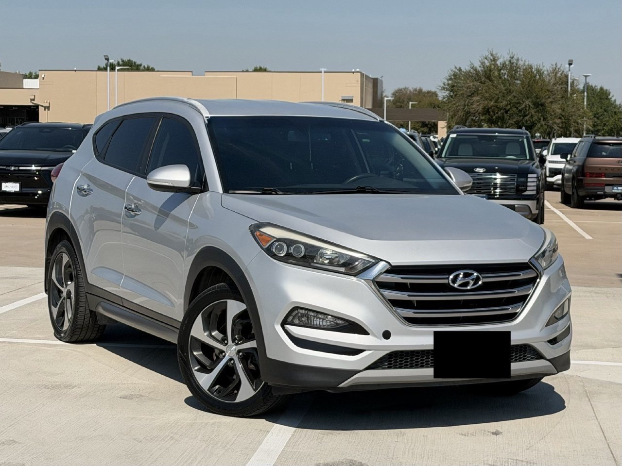 Used 2017 Hyundai Tucson Limited w/ Cargo Package AWD/4WD image 2