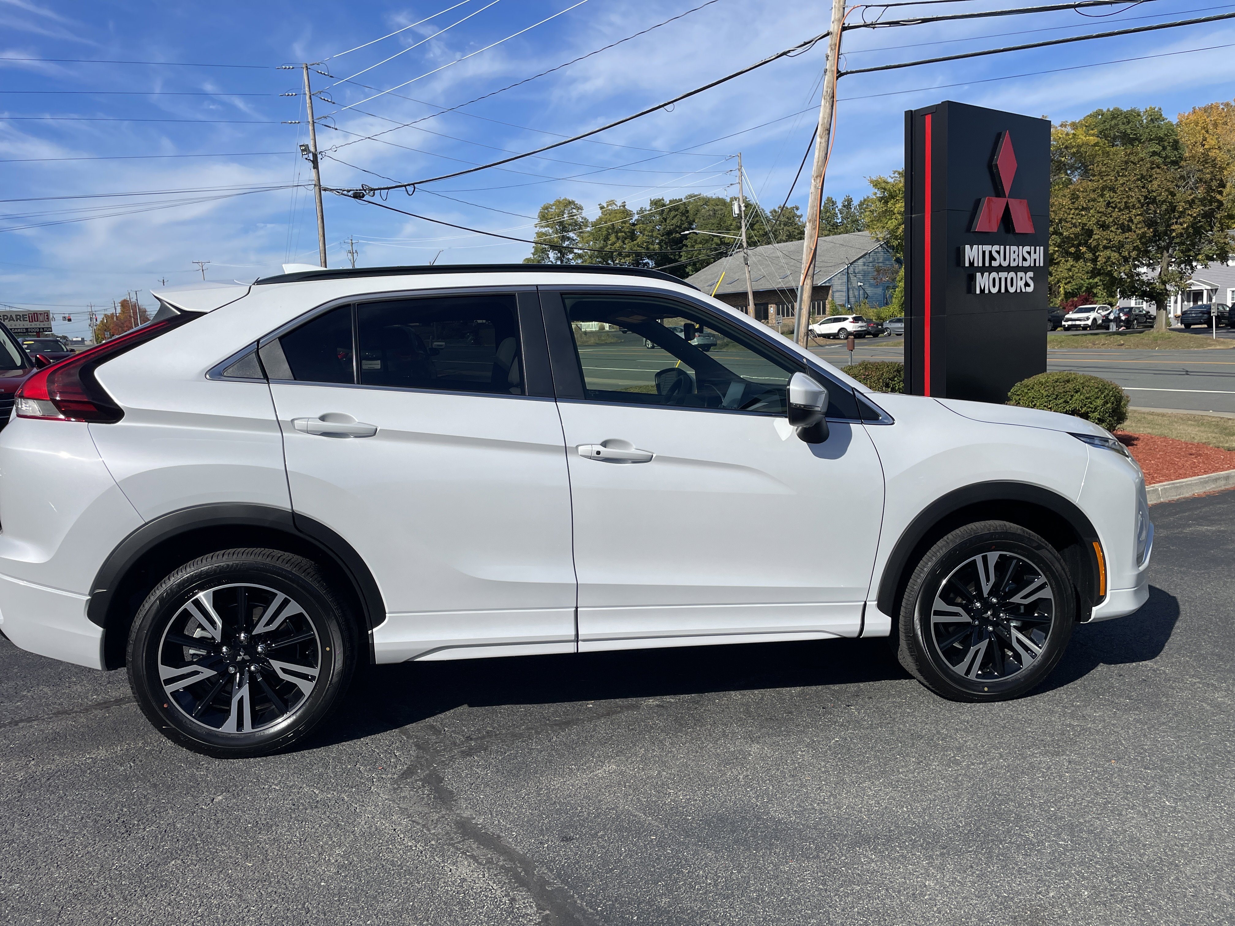 New 2026 Mitsubishi Eclipse Cross SEL image 2