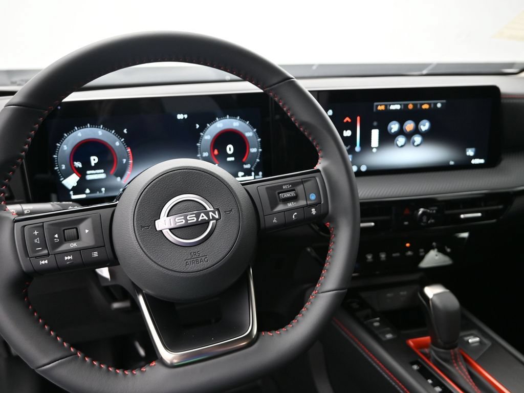 New 2026 Nissan Kicks SR w/ Cold Weather Package FWD image 21