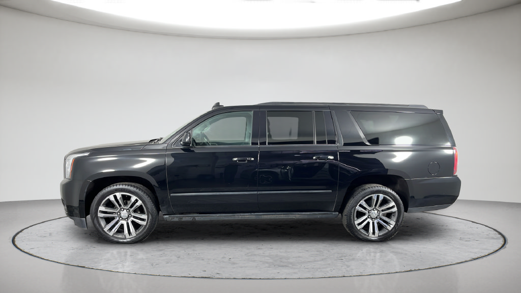 Used 2019 GMC Yukon XL Denali w/ Denali Ultimate Package AWD/4WD image 12
