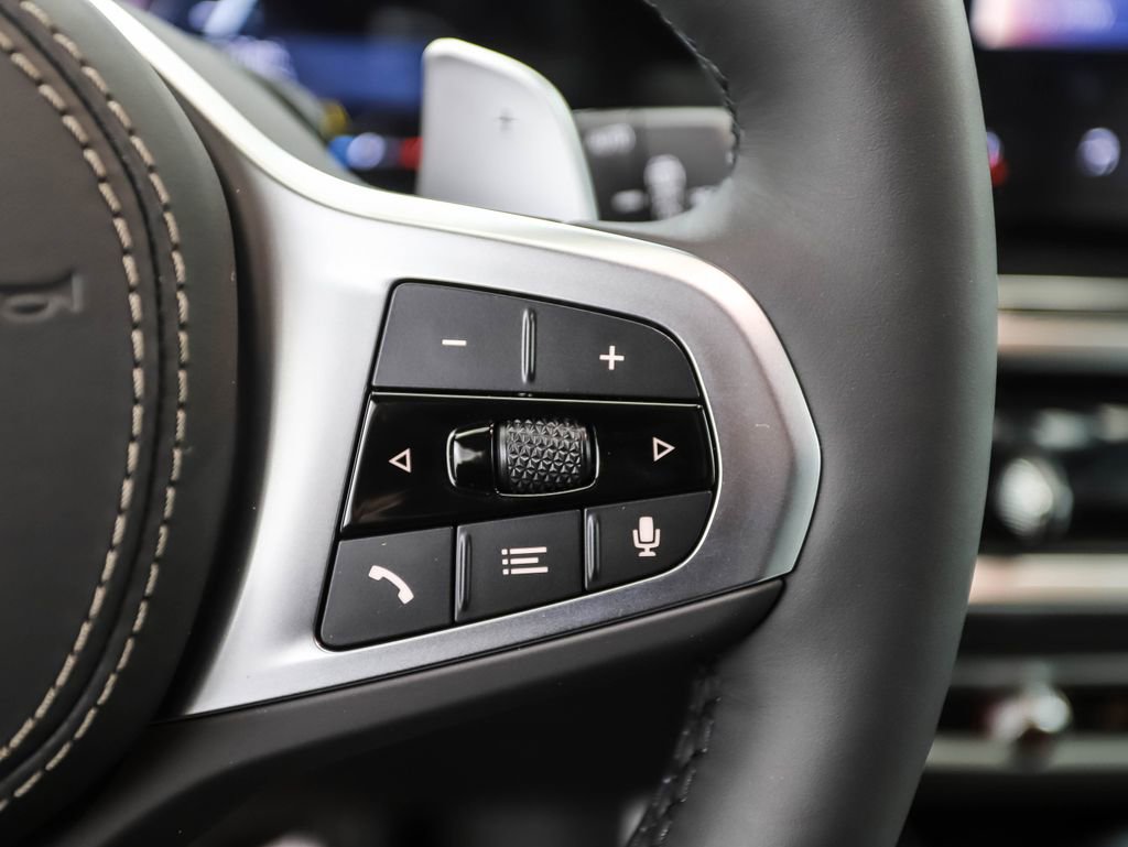 New 2026 BMW X5 xDrive40i w/ M Sport Package image 14