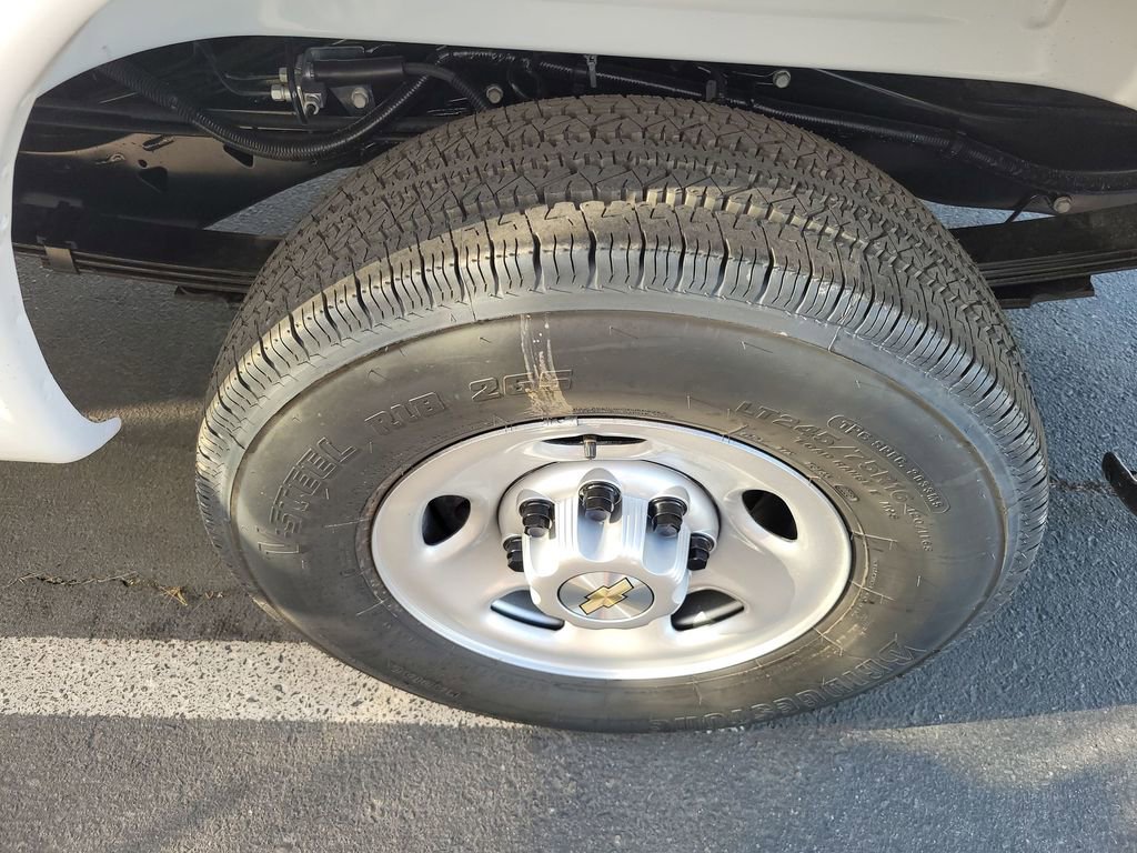 New 2025 Chevrolet Express 2500 w/ Driver Convenience Package image 30