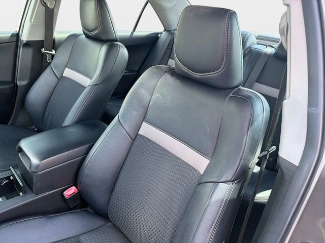 Used 2014 Toyota Camry SE FWD image 19