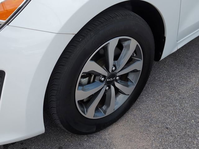 Used 2023 Kia Rio S w/ Technology Package image 11