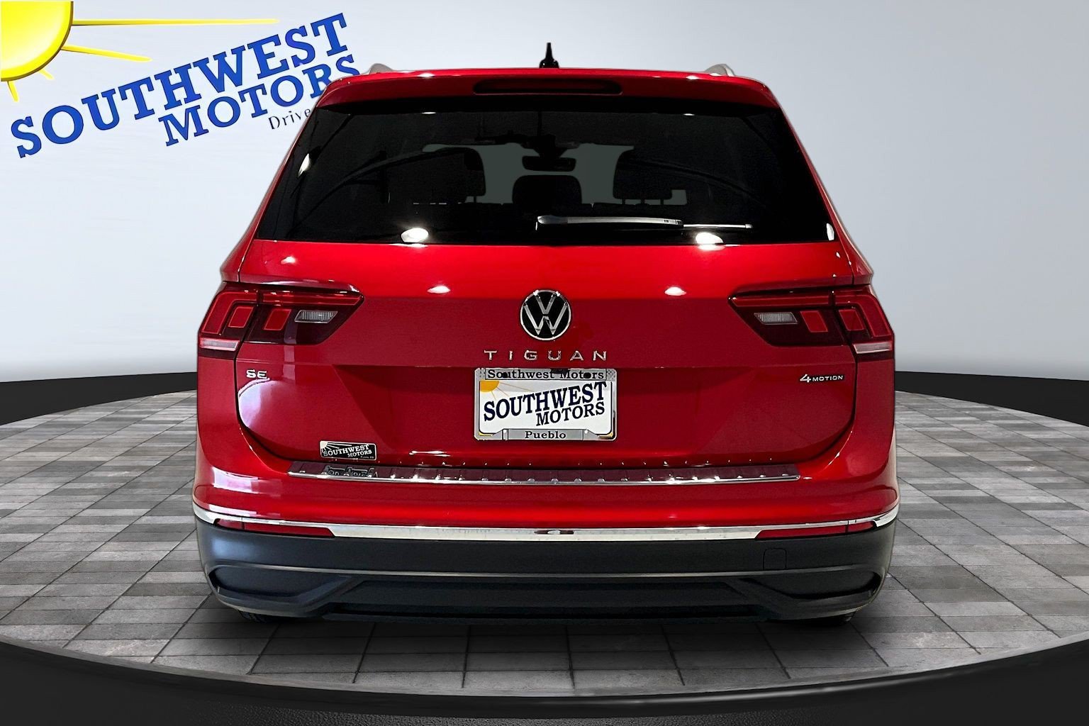 Used 2022 Volkswagen Tiguan SE AWD/4WD image 6