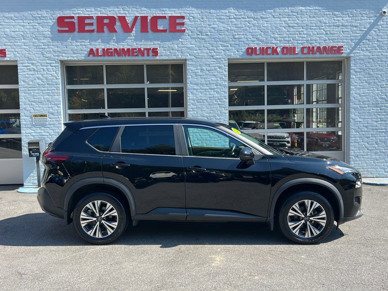 Used 2022 Nissan Rogue SV