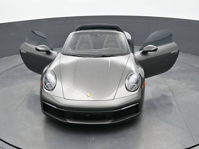Certified 2024 Porsche 911 Targa 4S AWD/4WD image 27