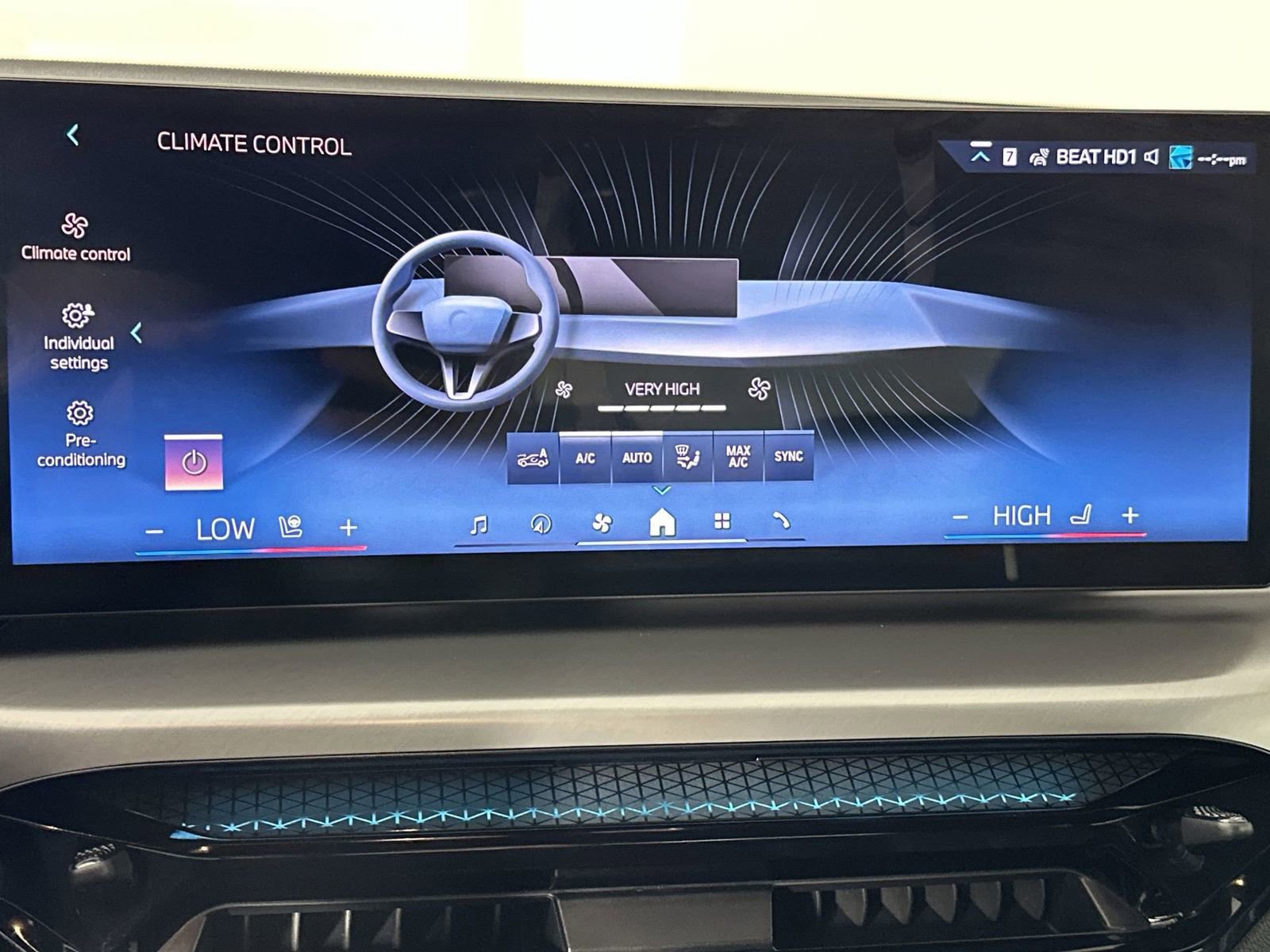 Used 2026 BMW 330i xDrive Sedan image 19