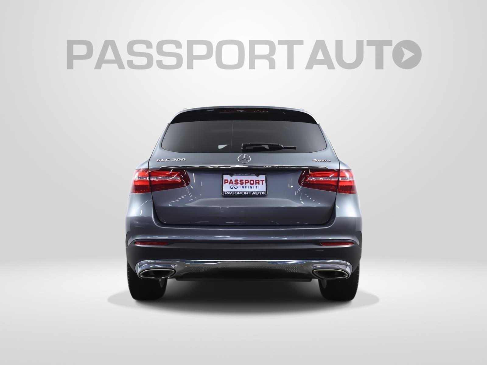 Used 2018 Mercedes-Benz GLC 300 4MATIC image 7