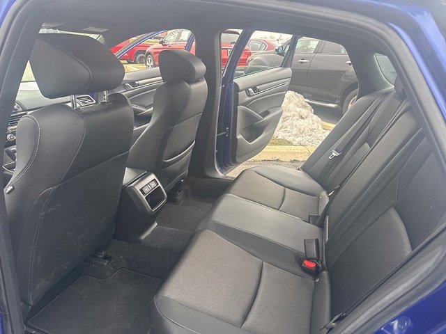Used 2022 Honda Accord Sport image 11
