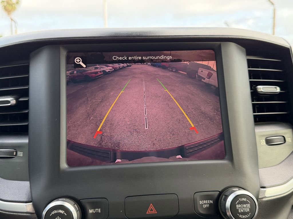 Used 2019 RAM 1500 Big Horn AWD/4WD image 24