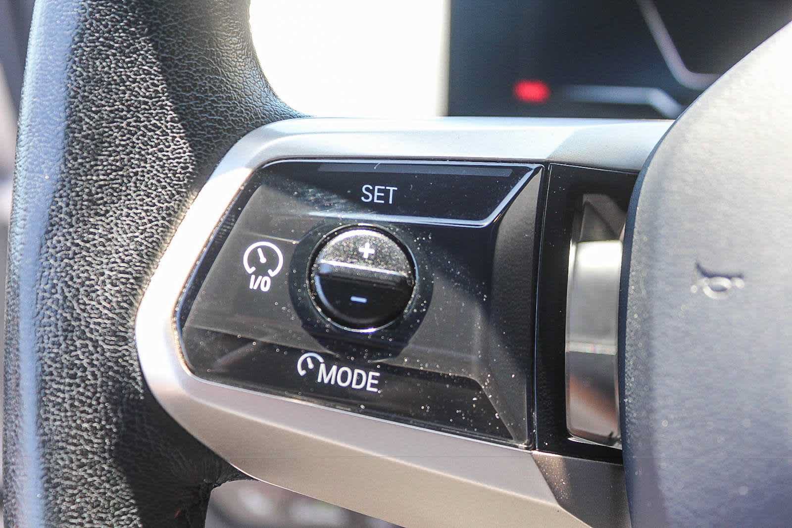 Used 2024 BMW iX xDrive50 AWD/4WD image 22