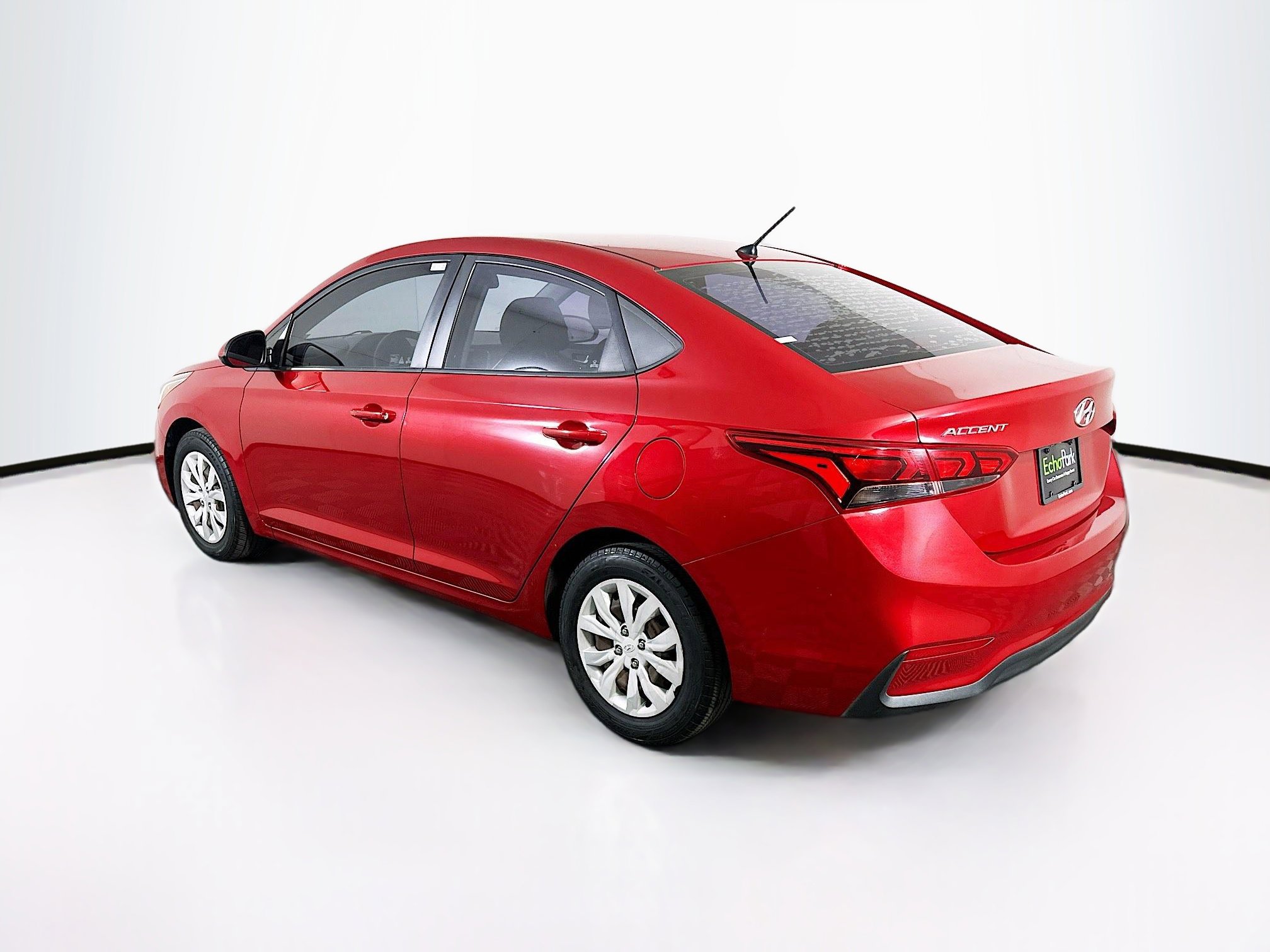Used 2019 Hyundai Accent SE image 5