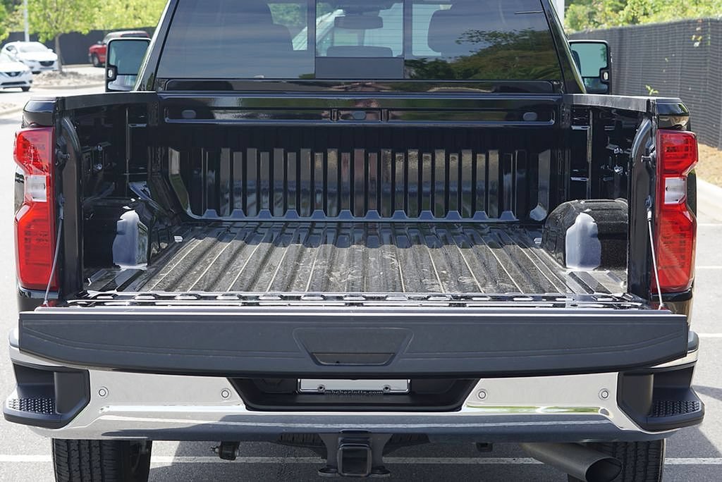 Used 2025 Chevrolet Silverado 2500 LT w/ All Star Edition AWD/4WD image 15
