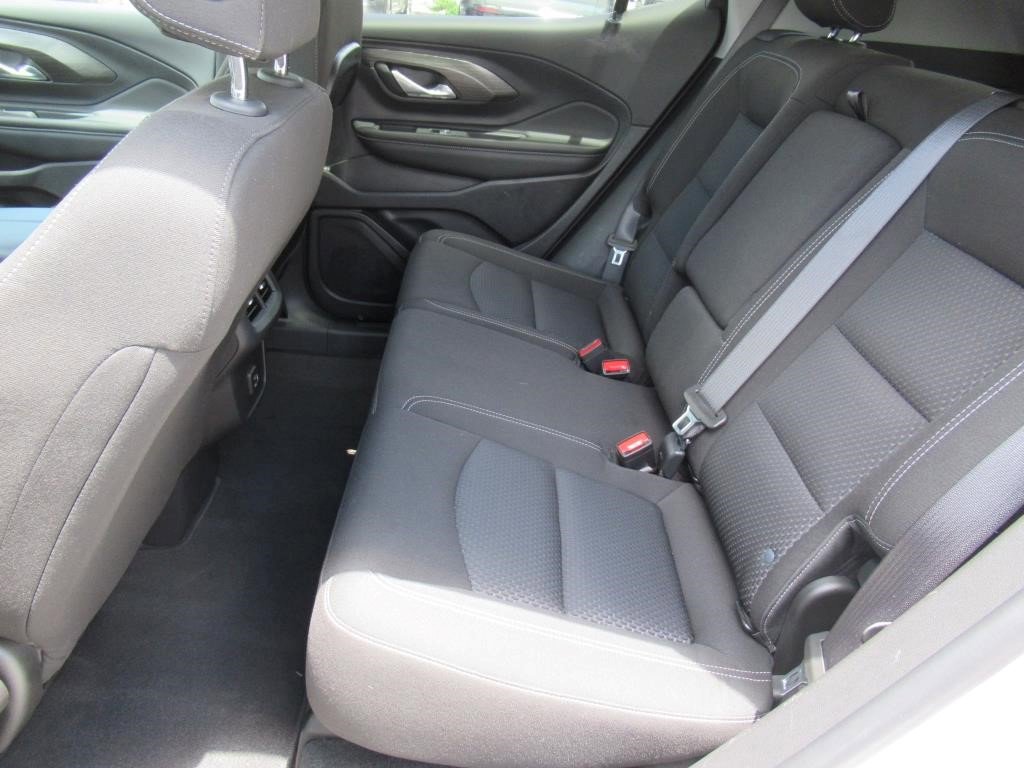 Certified 2024 GMC Terrain SLE image 27