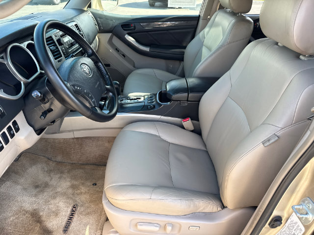 Used 2005 Toyota 4Runner Limited RWD image 25
