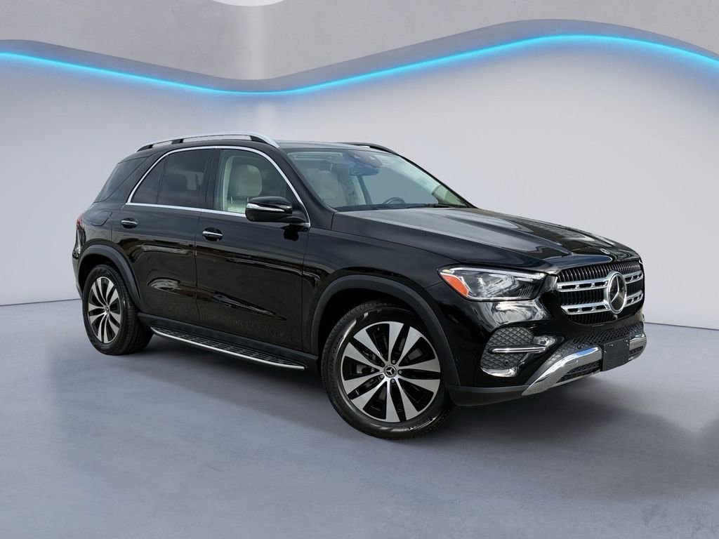 Used 2024 Mercedes-Benz GLE 450 4MATIC image 2