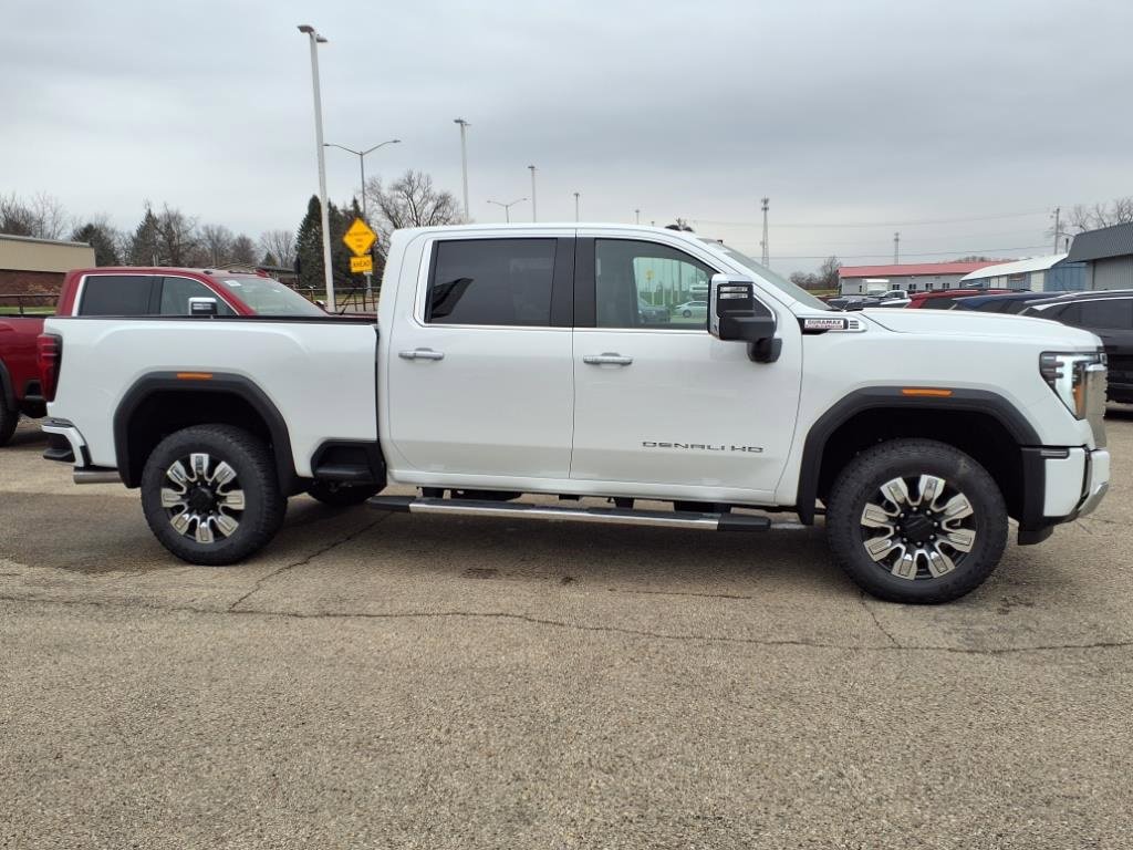 New 2025 GMC Sierra 2500 Denali w/ Denali Reserve Package image 2