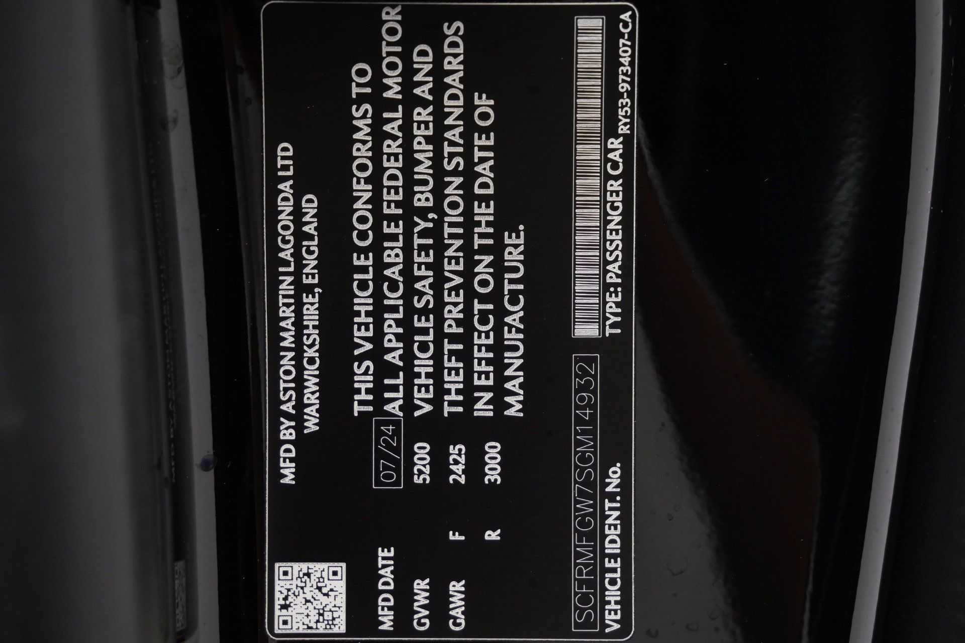 Used 2025 Aston Martin DB12 Convertible RWD image 20