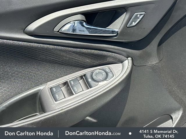 Used 2025 Chevrolet Malibu LS FWD image 11