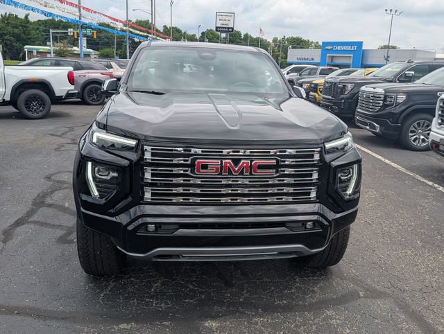 New 2026 GMC Canyon Denali w/ LPO, Denali Black Edition AWD/4WD image 2