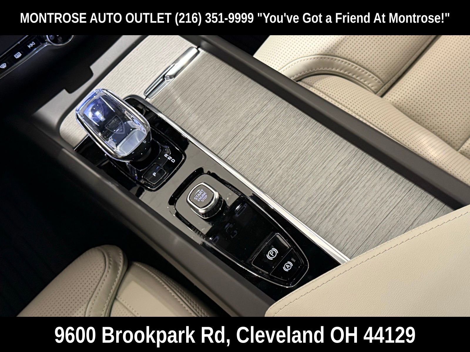 New 2026 Volvo V60 B5 Cross Country Ultra w/ Protection Package Premier image 22