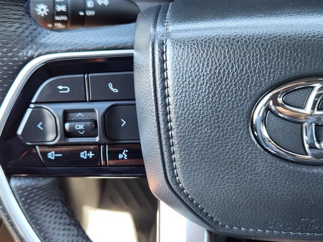 Used 2025 Toyota Tundra Platinum AWD/4WD image 30