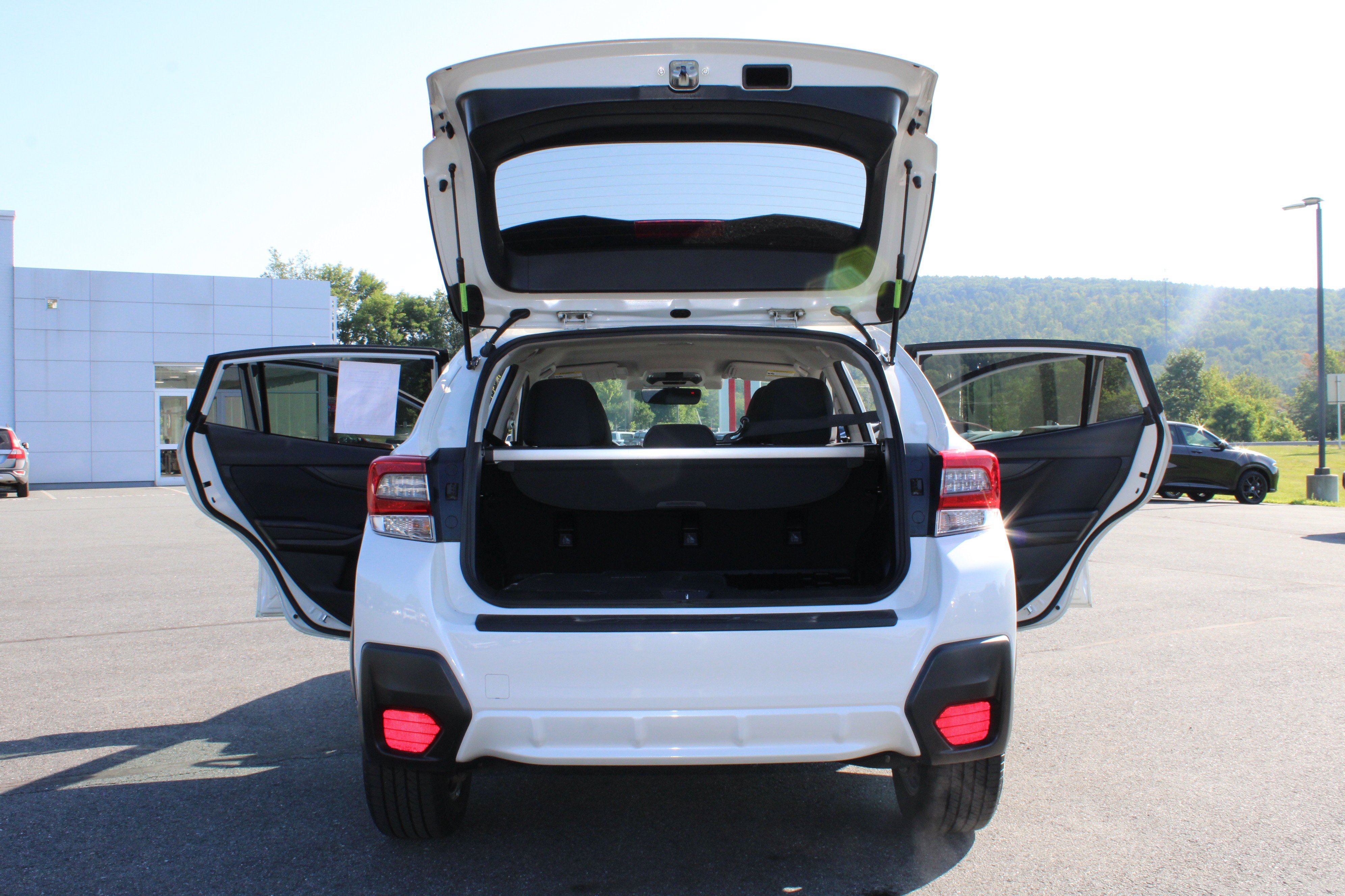 Used 2023 Subaru Crosstrek 2.0i Premium AWD/4WD image 20