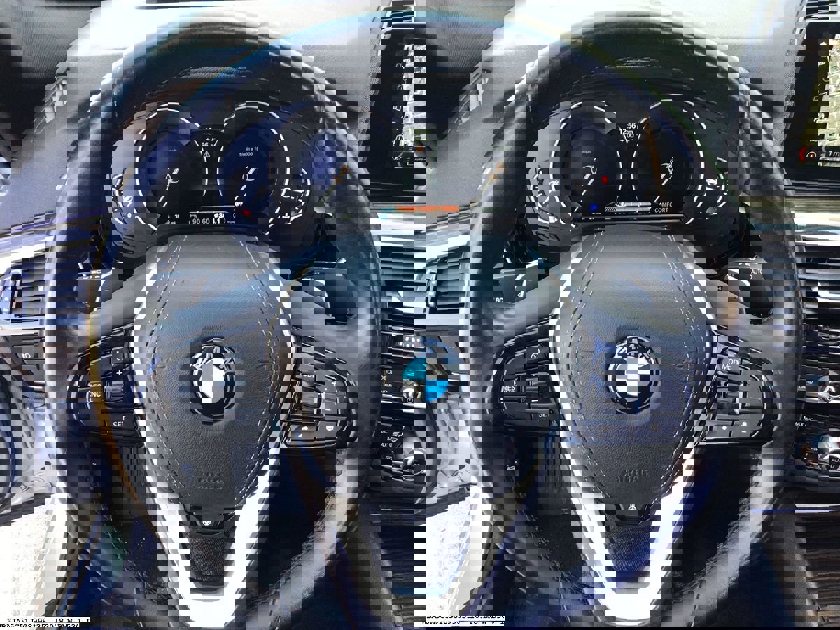 Used 2018 BMW 530i image 8