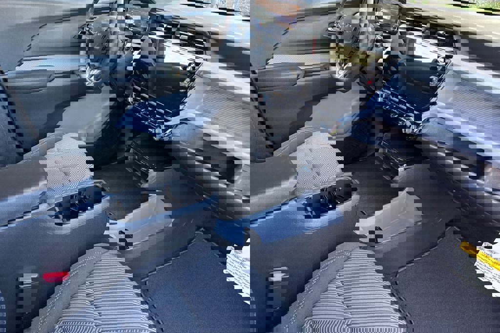 New 2027 Chevrolet Bolt LT w/ Comfort Package image 16