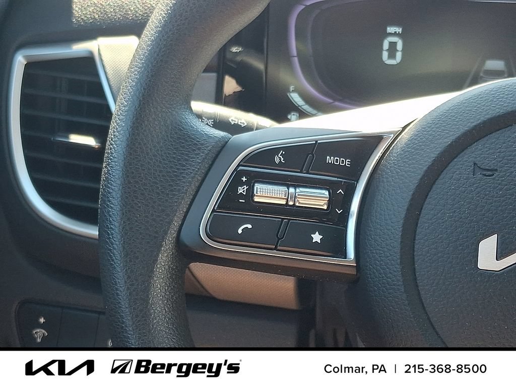Certified 2026 Kia Seltos LX AWD/4WD image 23