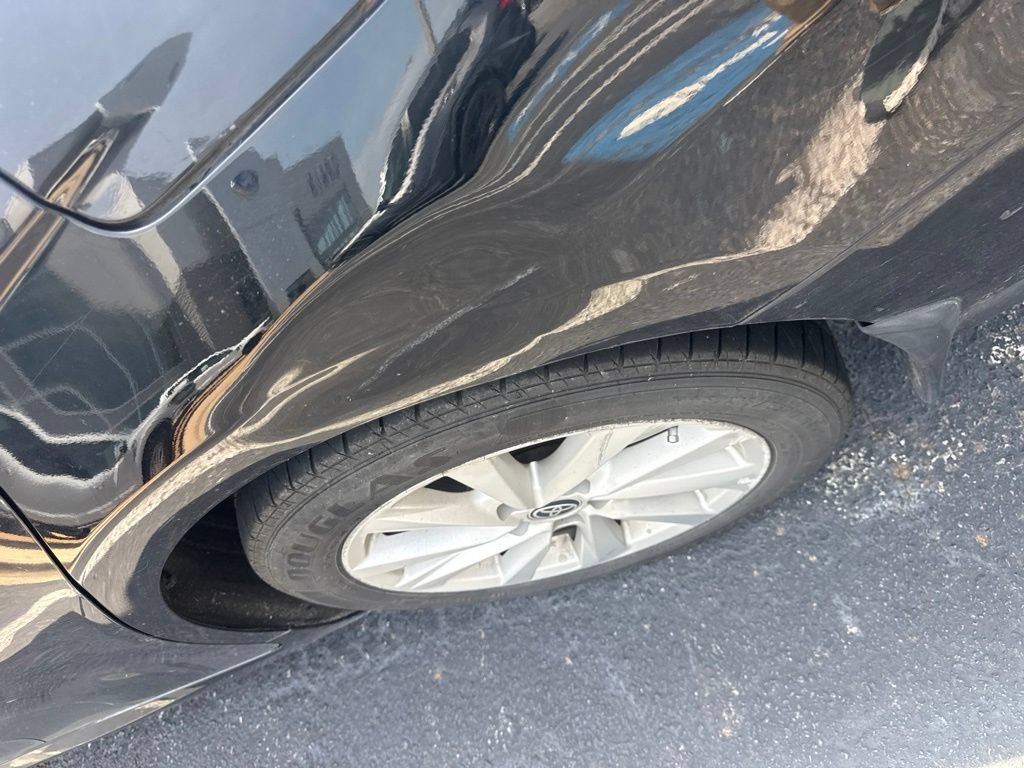 Used 2023 Toyota Camry LE FWD image 7