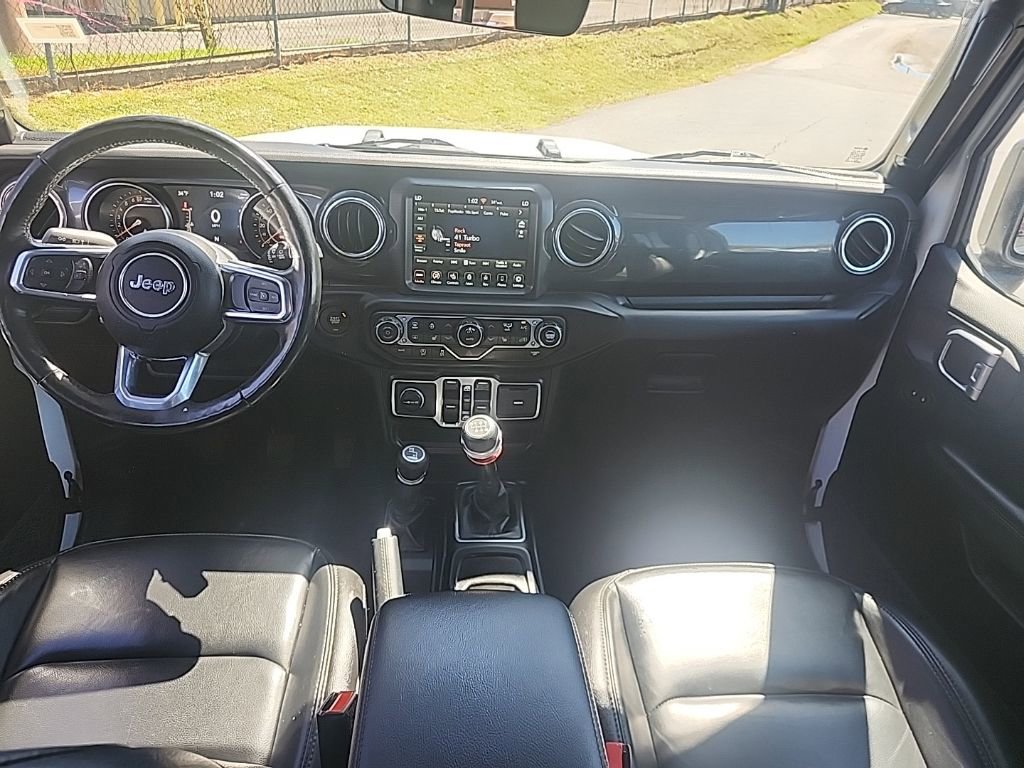 Used 2021 Jeep Wrangler Unlimited Sahara image 25