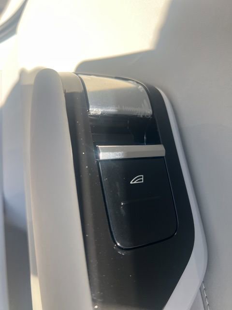 New 2025 Volvo EX90 Ultra w/ Protection Package Premier image 28