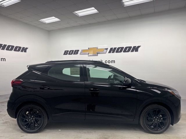 New 2027 Chevrolet Bolt RS image 4