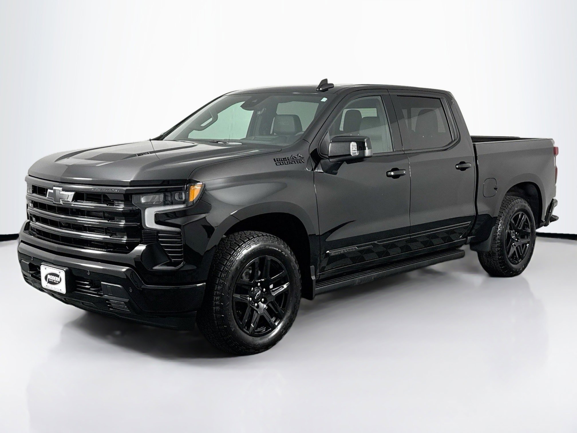 Used 2025 Chevrolet Silverado 1500 High Country w/ Midnight Edition image 6
